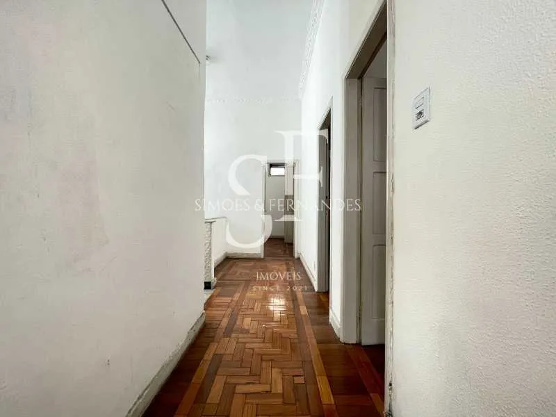 Casa com 4 quartos, 3 banheiros e 4 vagas — photo 4