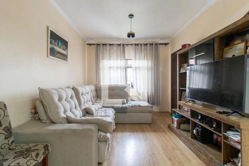 3-bedroom house with a bathtub in Curitiba — photo 6