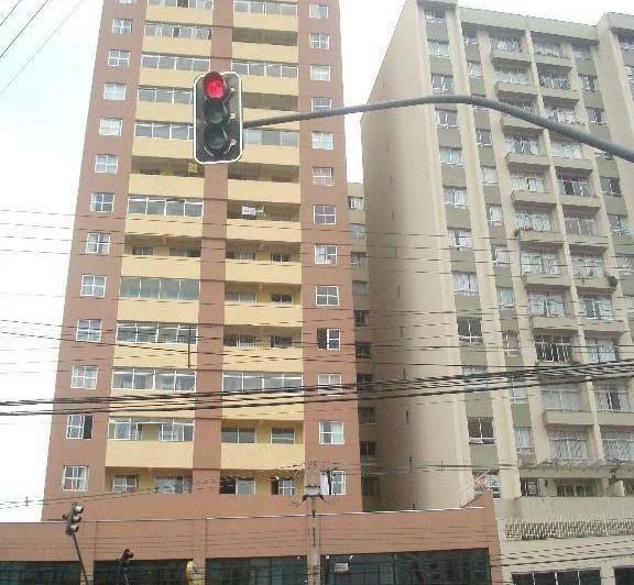 3-bedroom apartment with a suite and 2 parking spots — photo 6
