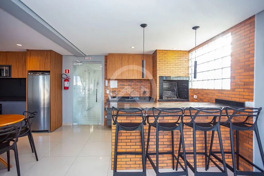 Furnished 1-bedroom apartment with fitted kitchen cabinets — photo 28