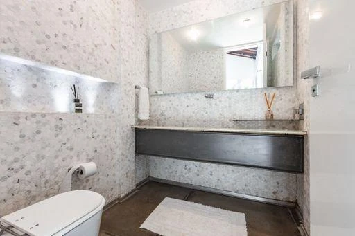 Casa amueblada con cocina abierta y 5 suites — photo 43