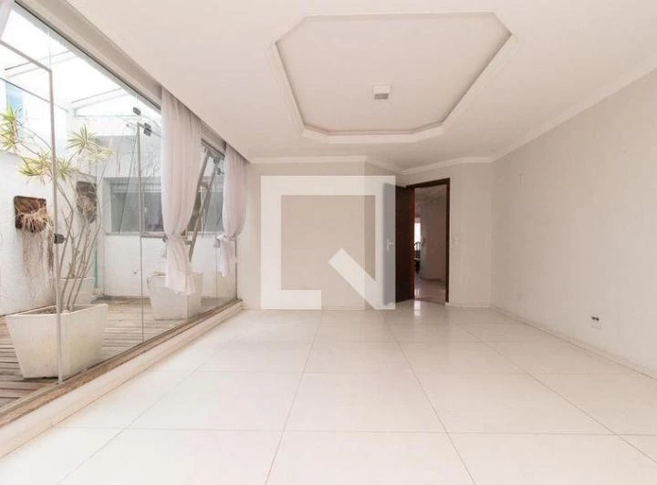 Casa para aluguel com 7 quartos e varanda em 850 m² — photo 8