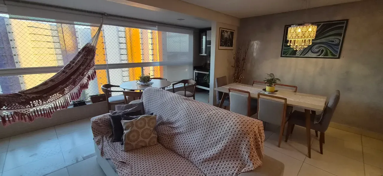 4-bedroom apartment in a building with a gym — photo 5