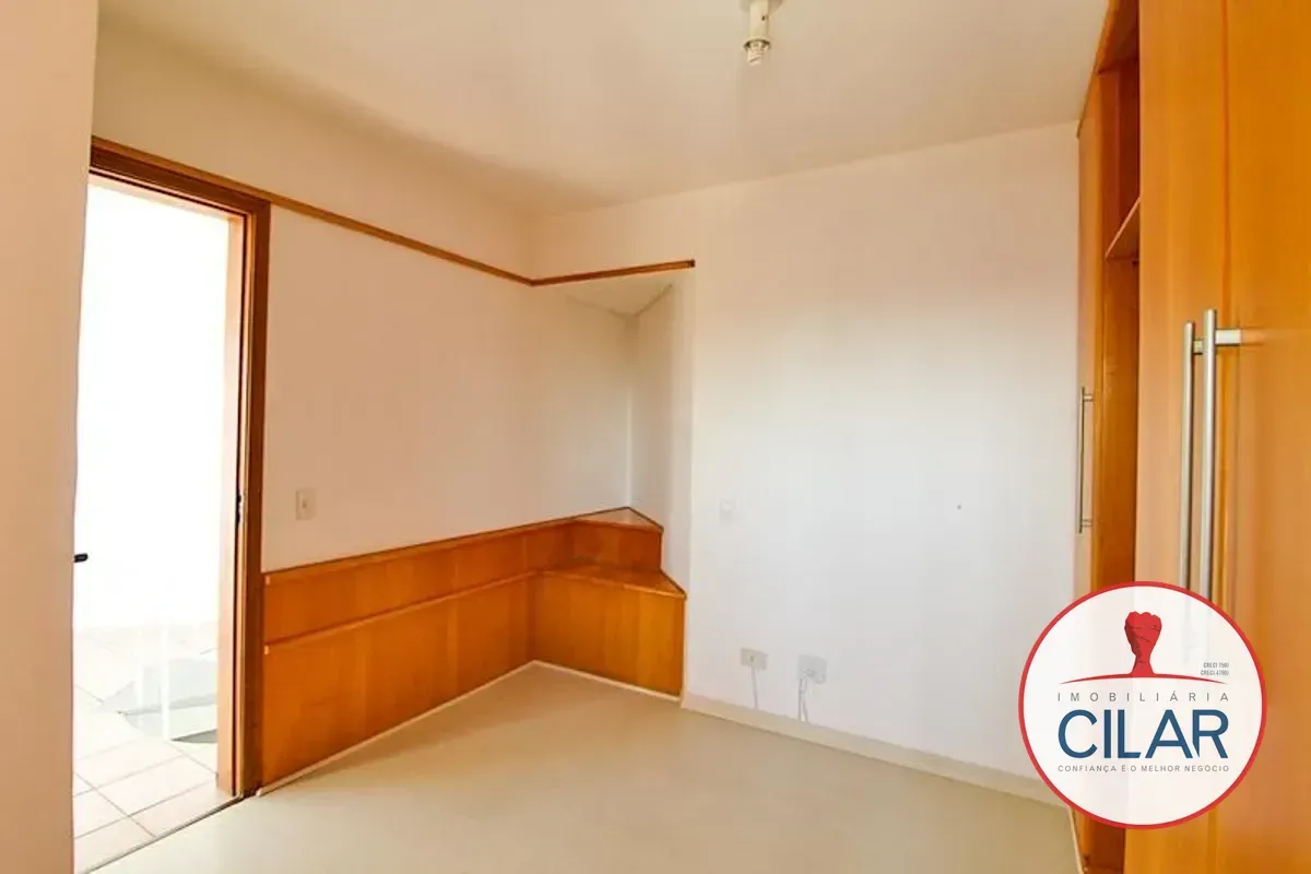 Duplex apartment with 3 bedrooms and separate kitchen — photo 17