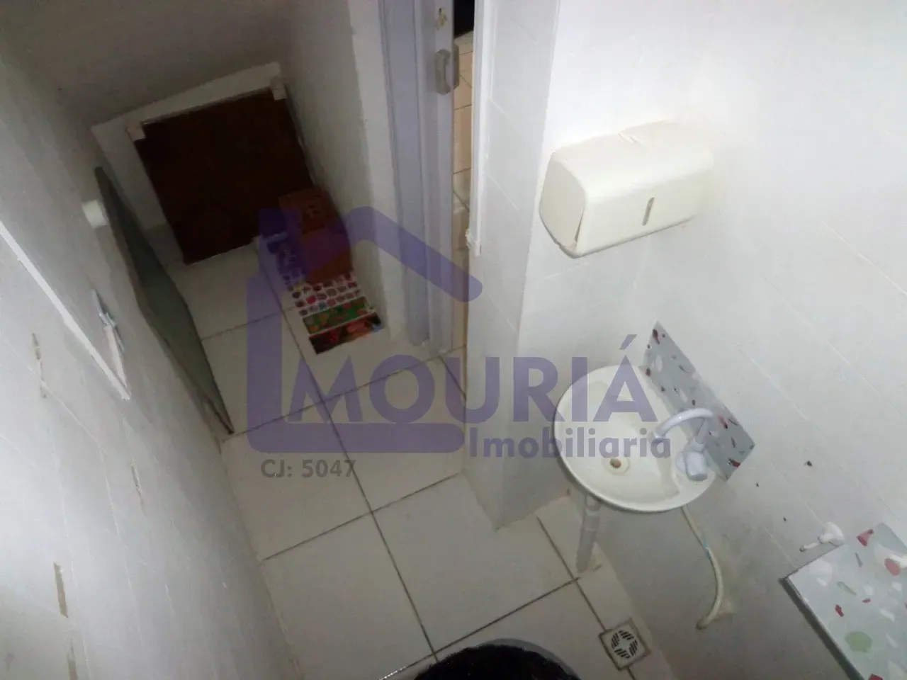 Unfurnished house with 3 bedrooms and a stove nook — photo 16