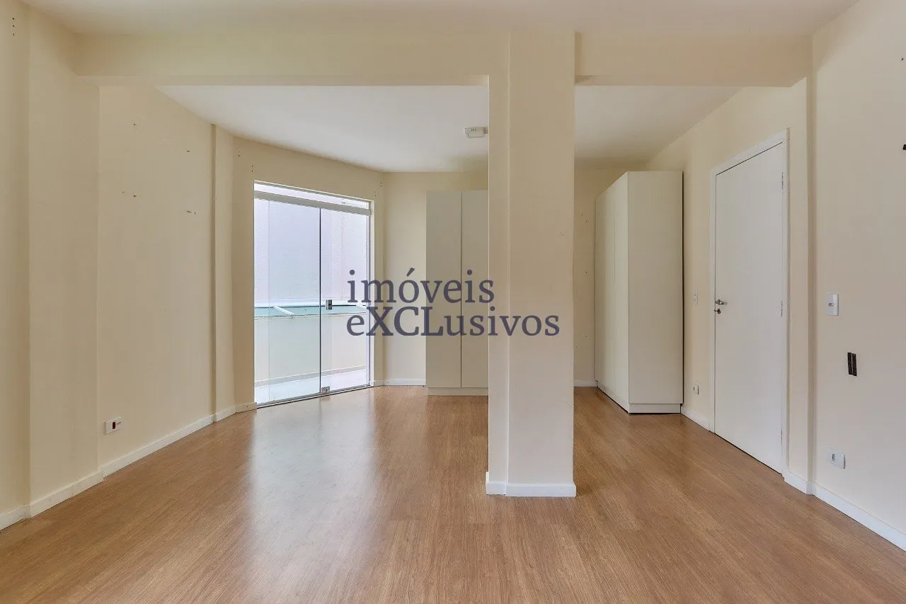 House with 3 en-suite bedrooms and 500 m², 3 parking — photo 47