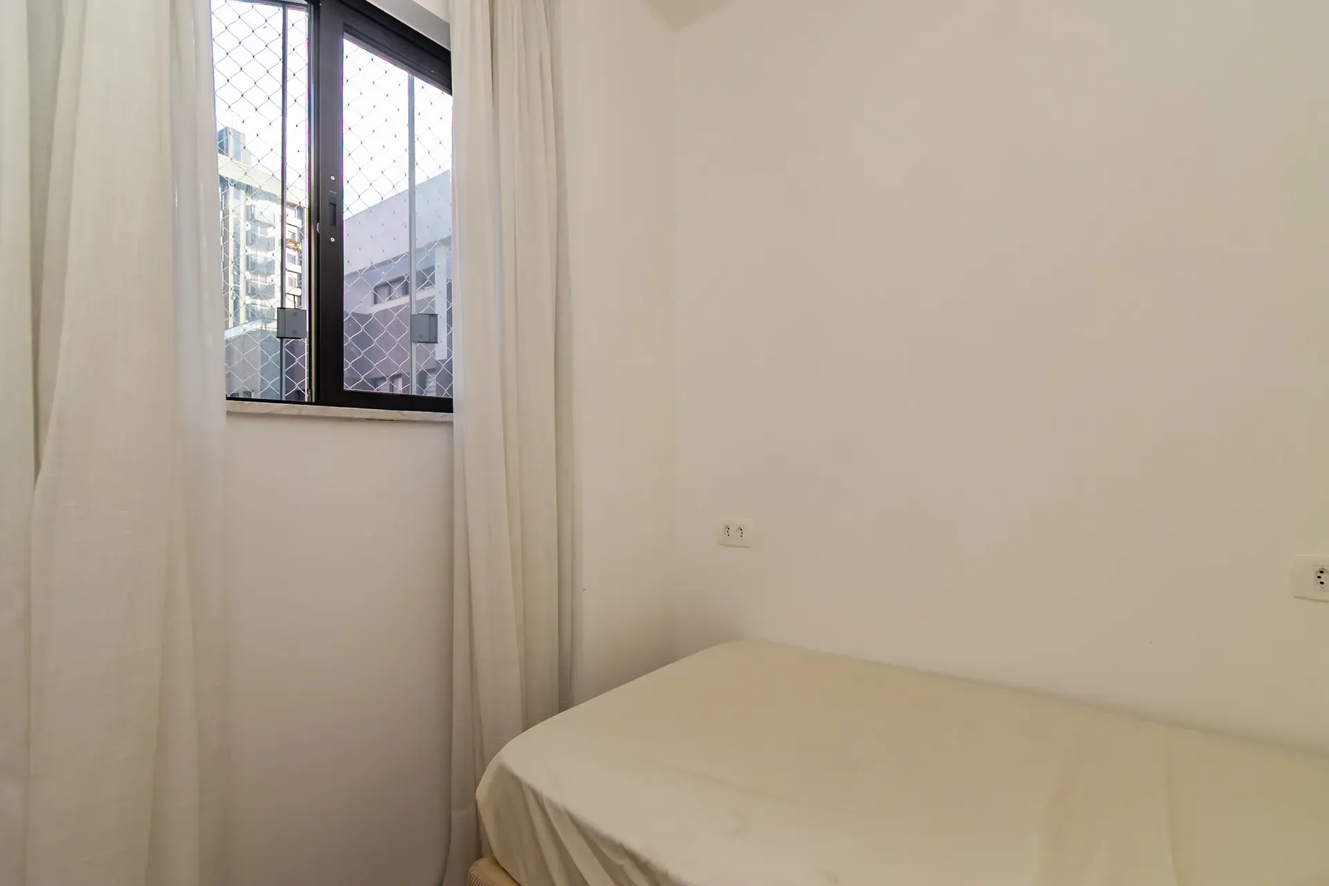 Furnished apartment, 32 m², with a dryer — photo 27