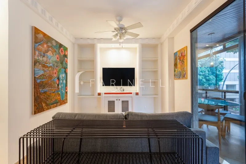 Apartamento de 2 quartos com varanda fechada — photo 5