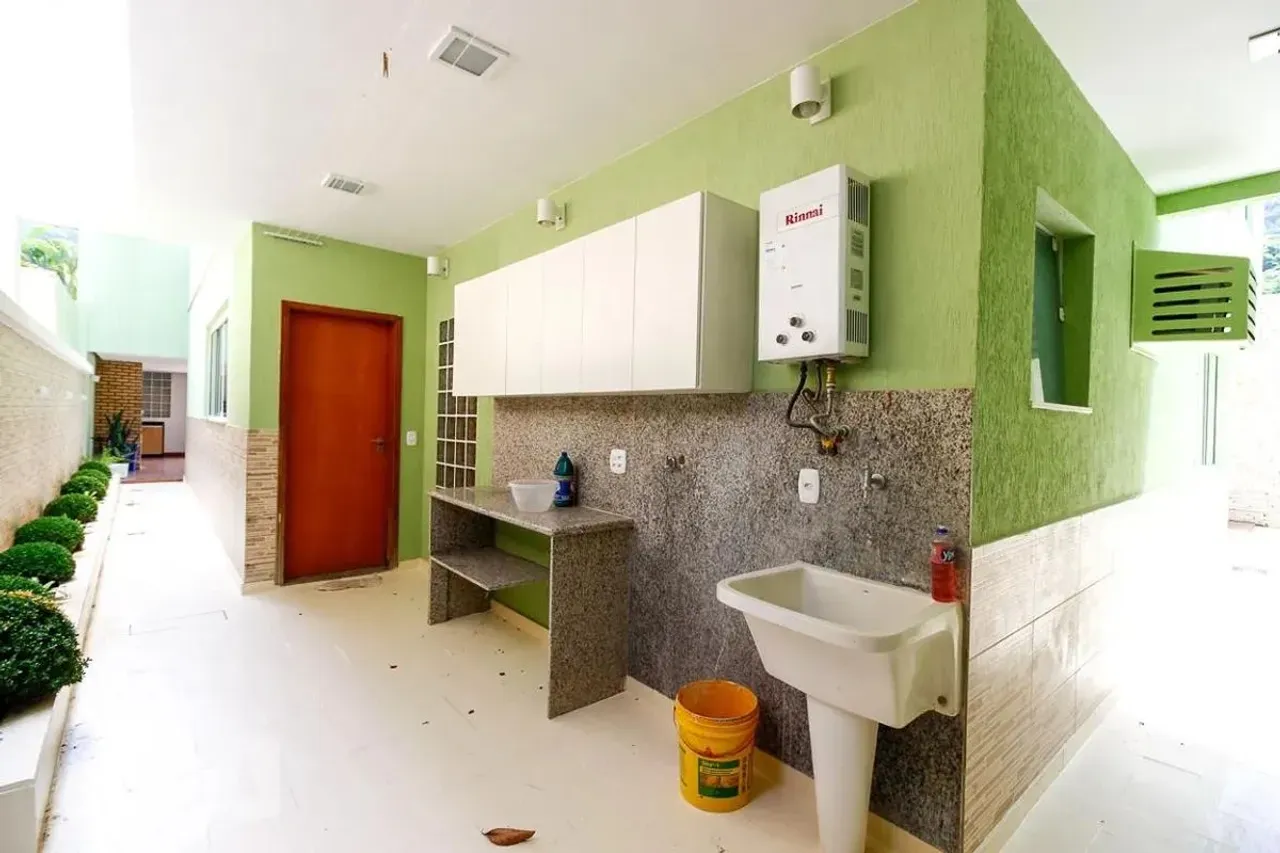 Casa tríplex 540 m² com 5 quartos e 11 banheiros — photo 11