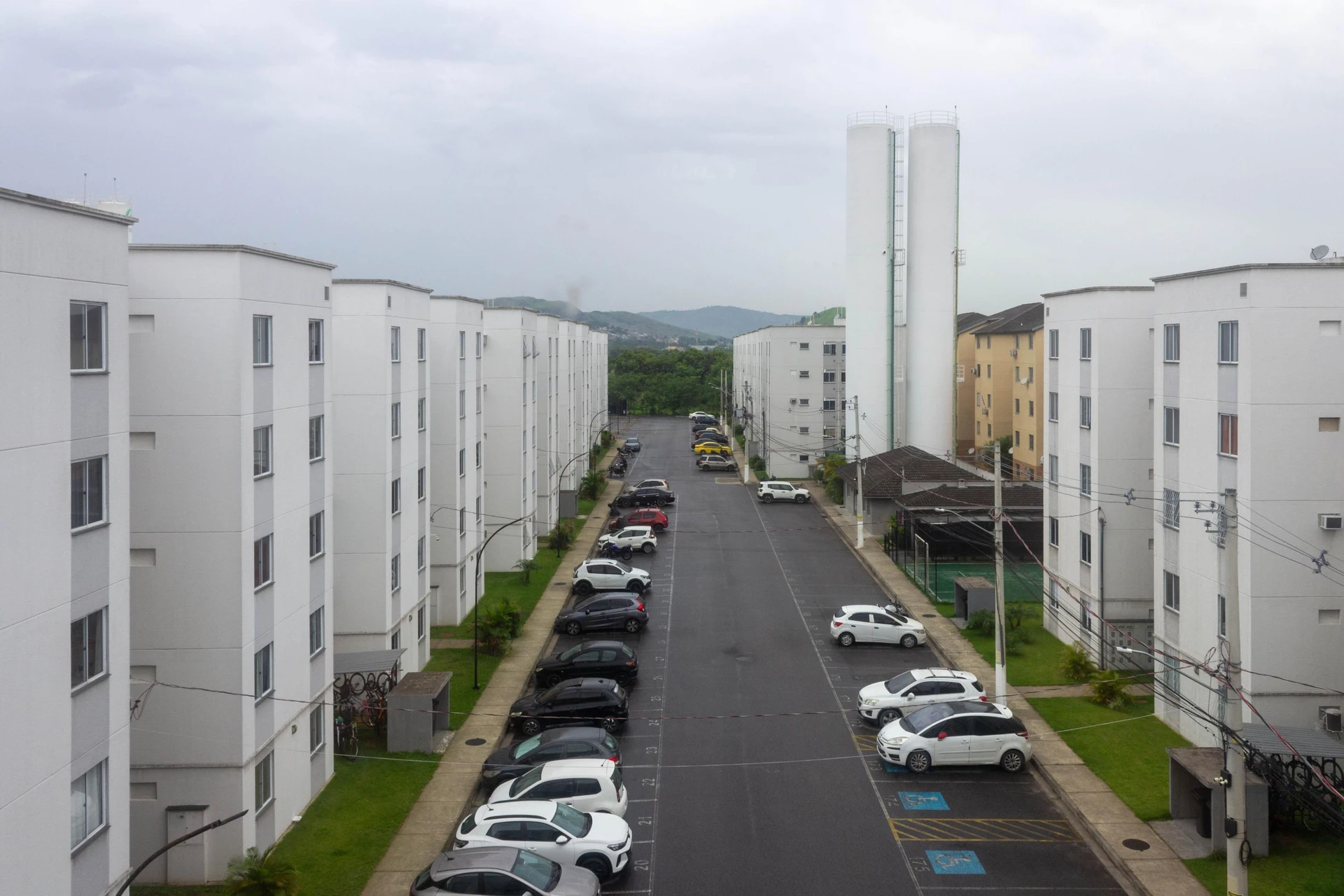 Деревянный пол или ламинат и 2 спальни: квартира 44 м² — photo 27