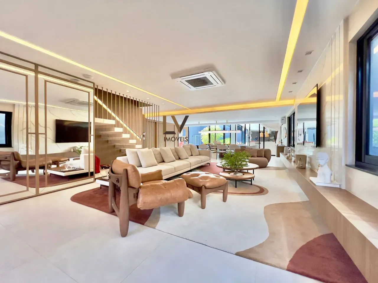Furnished house with 800 m², 5 bedrooms and open-plan kitchen — photo 5