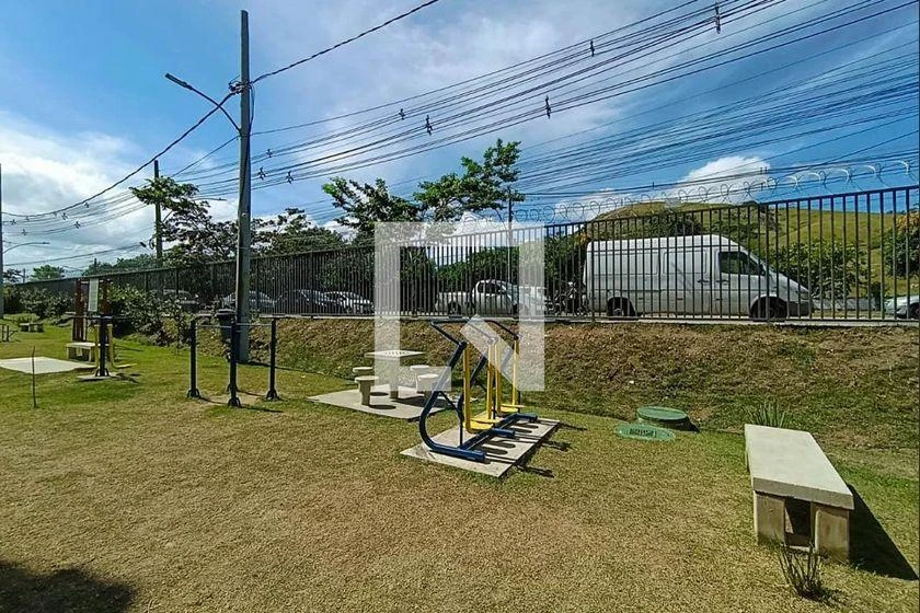 Apartamento de 2 quartos em condomínio com piscina — photo 14