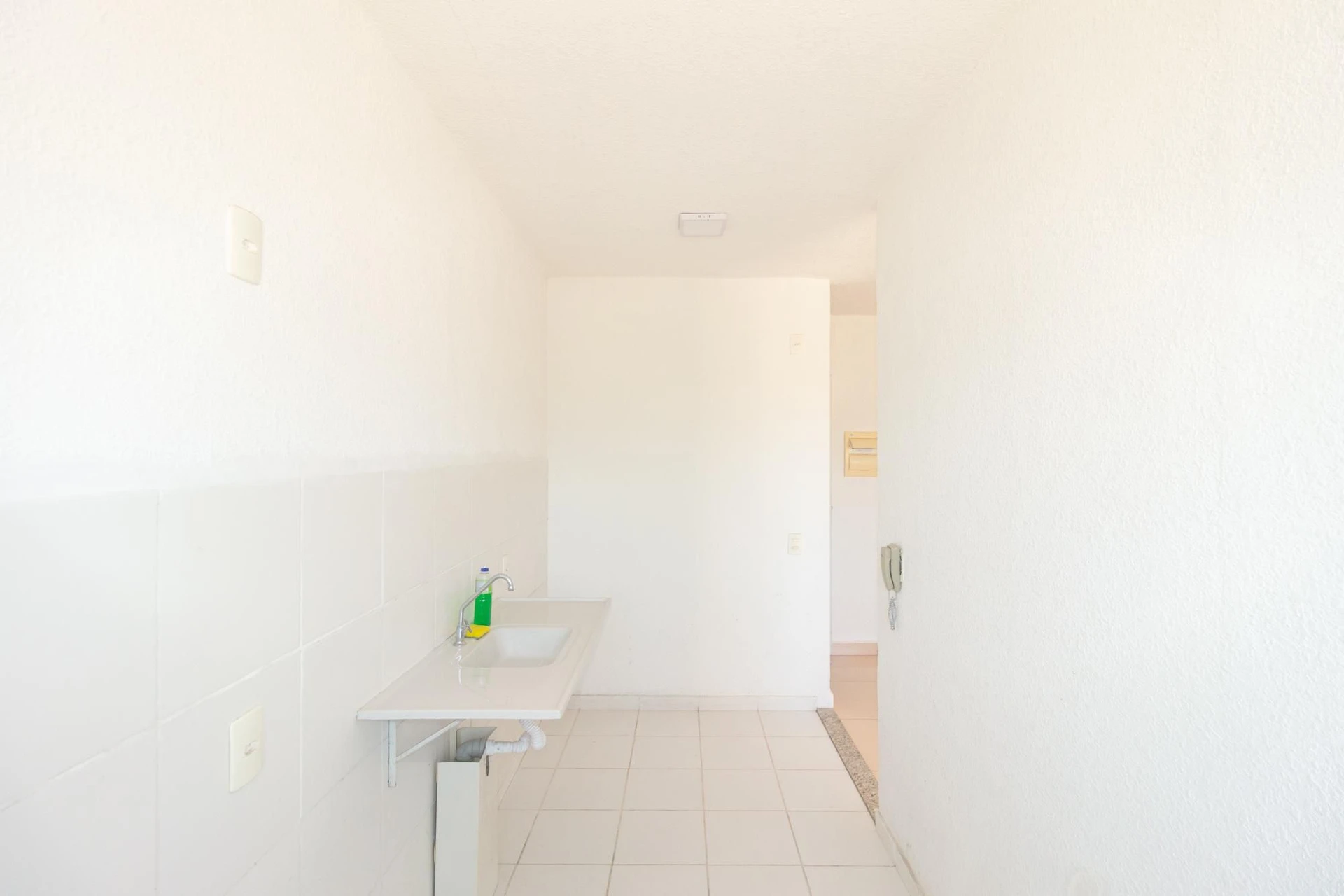 Apartamento com 2 quartos, 1 banheiro e 1 vaga — photo 36