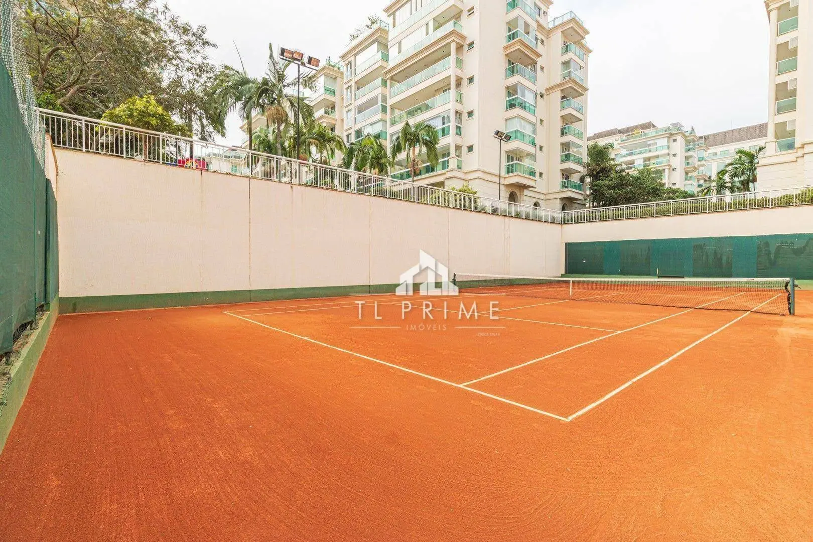 Furnished apartment, 99 m², with a private pool — photo 16