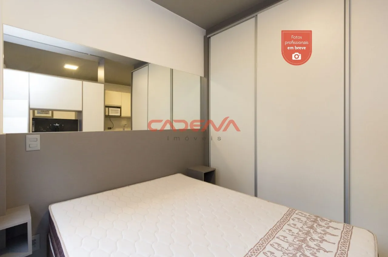 One-bedroom apartment in a building with a coworking space — photo 11