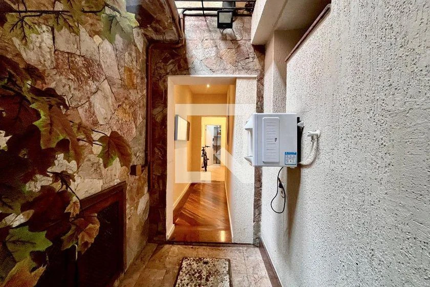 Меблированный дом 21 м² с 1 люксом и без парковки — photo 12