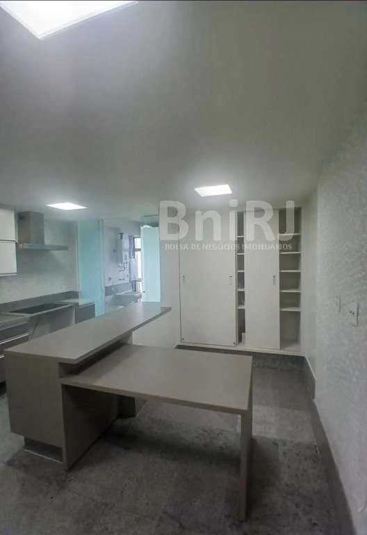 4-bedroom apartment with 2 en-suite baths and a guest WC — photo 28