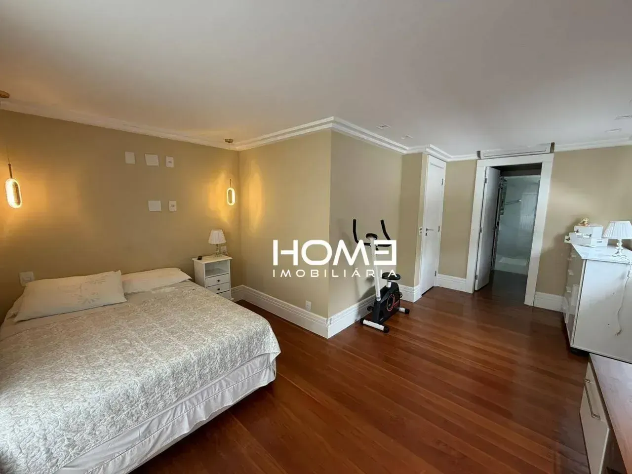Furnished house with 6 en-suite bedrooms and barbecue — photo 9