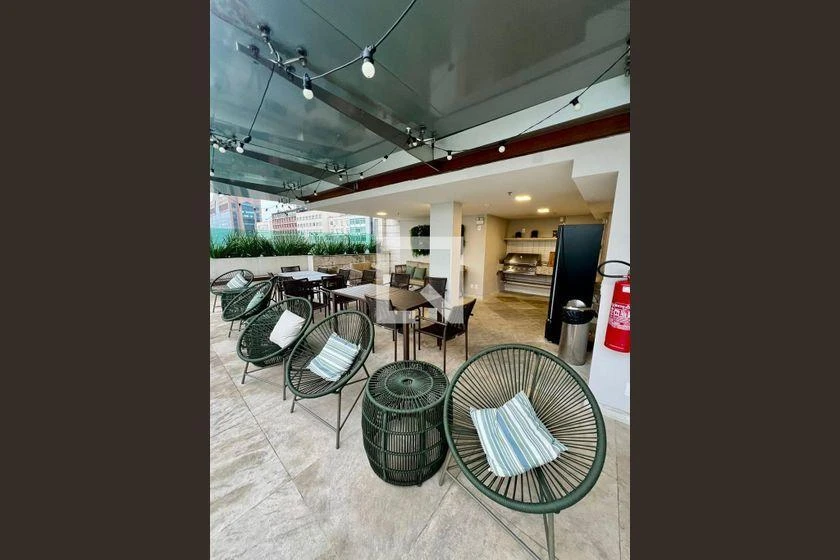 Monoambiente con espacio de home office en Rio de Janeiro — photo 13
