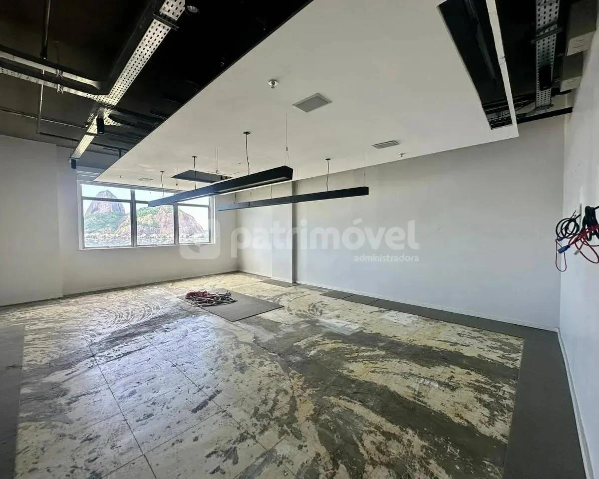 716 m² apartment with 1 bedroom and 4 bathrooms — photo 18
