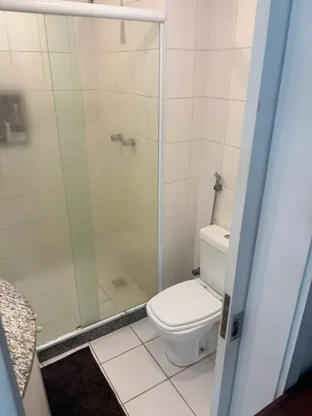 Apartamento sem mobília com cozinha americana a gás — photo 33