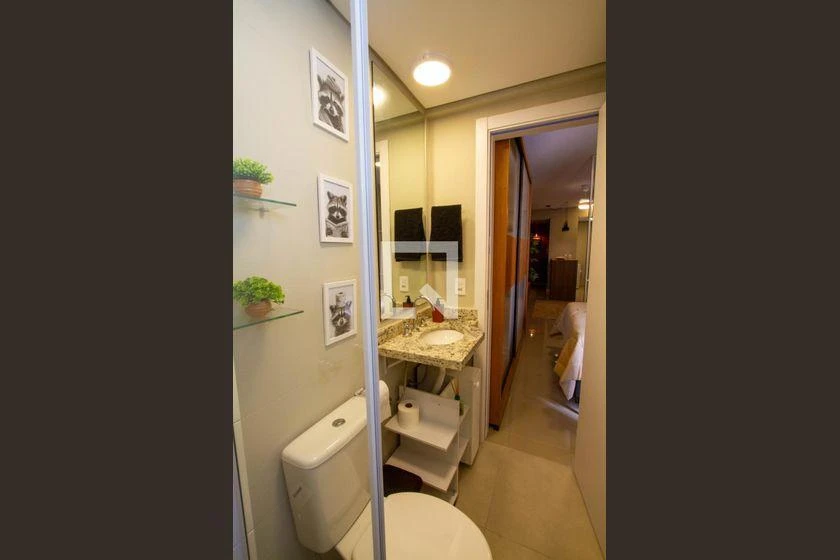 35 m² studio with a home office and a washing machine — photo 2