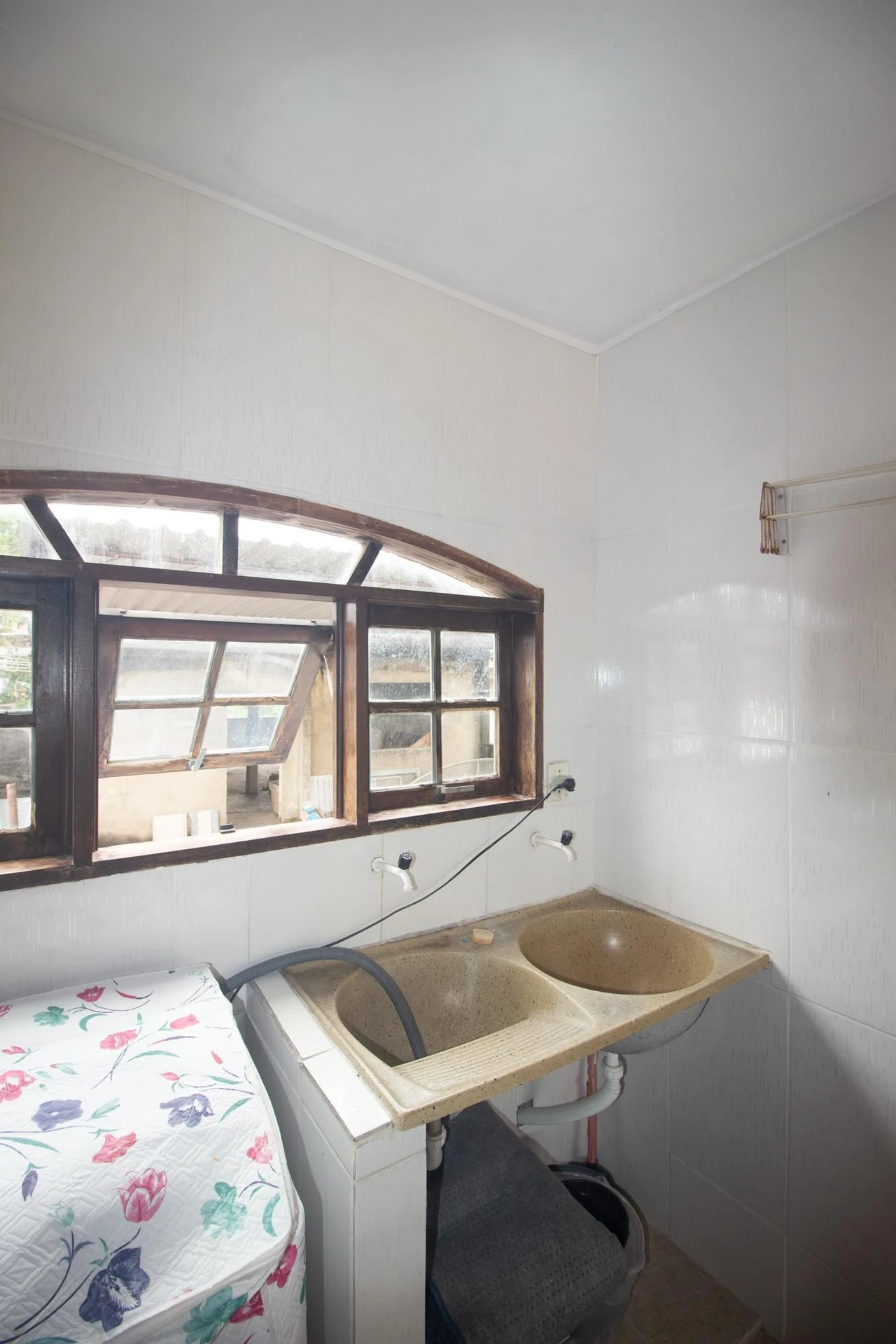 Будинок 120 м² із садом та балконом із грилем — photo 44
