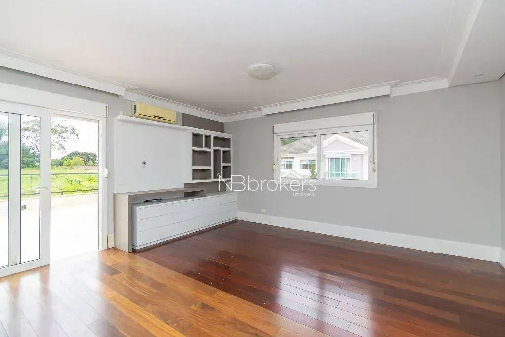 Furnished house with 4 bedrooms and a private garden — photo 28