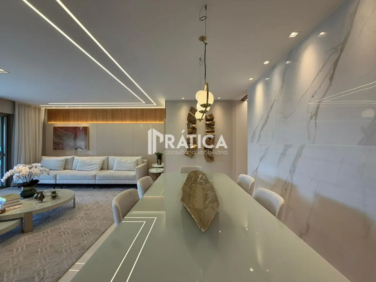 Apartamento para alugar com 4 quartos e 5 banheiros — photo 9