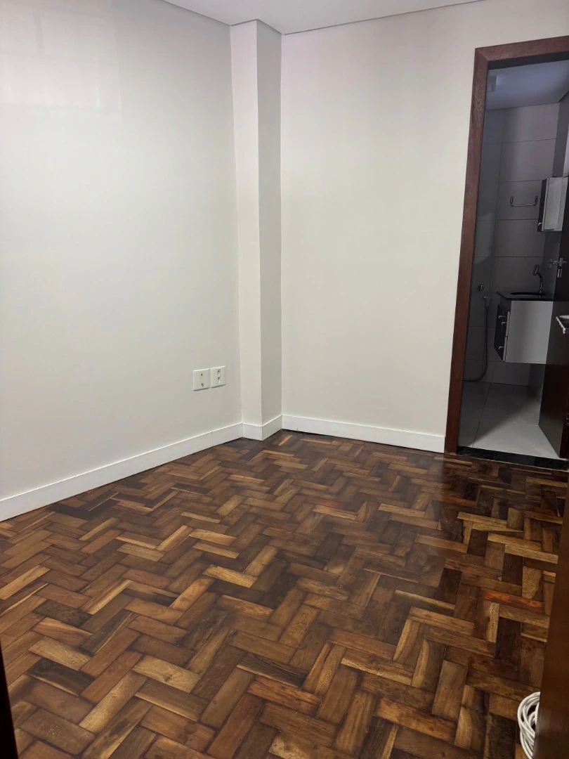 Квартира на першому поверсі з 2 спальнями і 2 ванними — photo 12