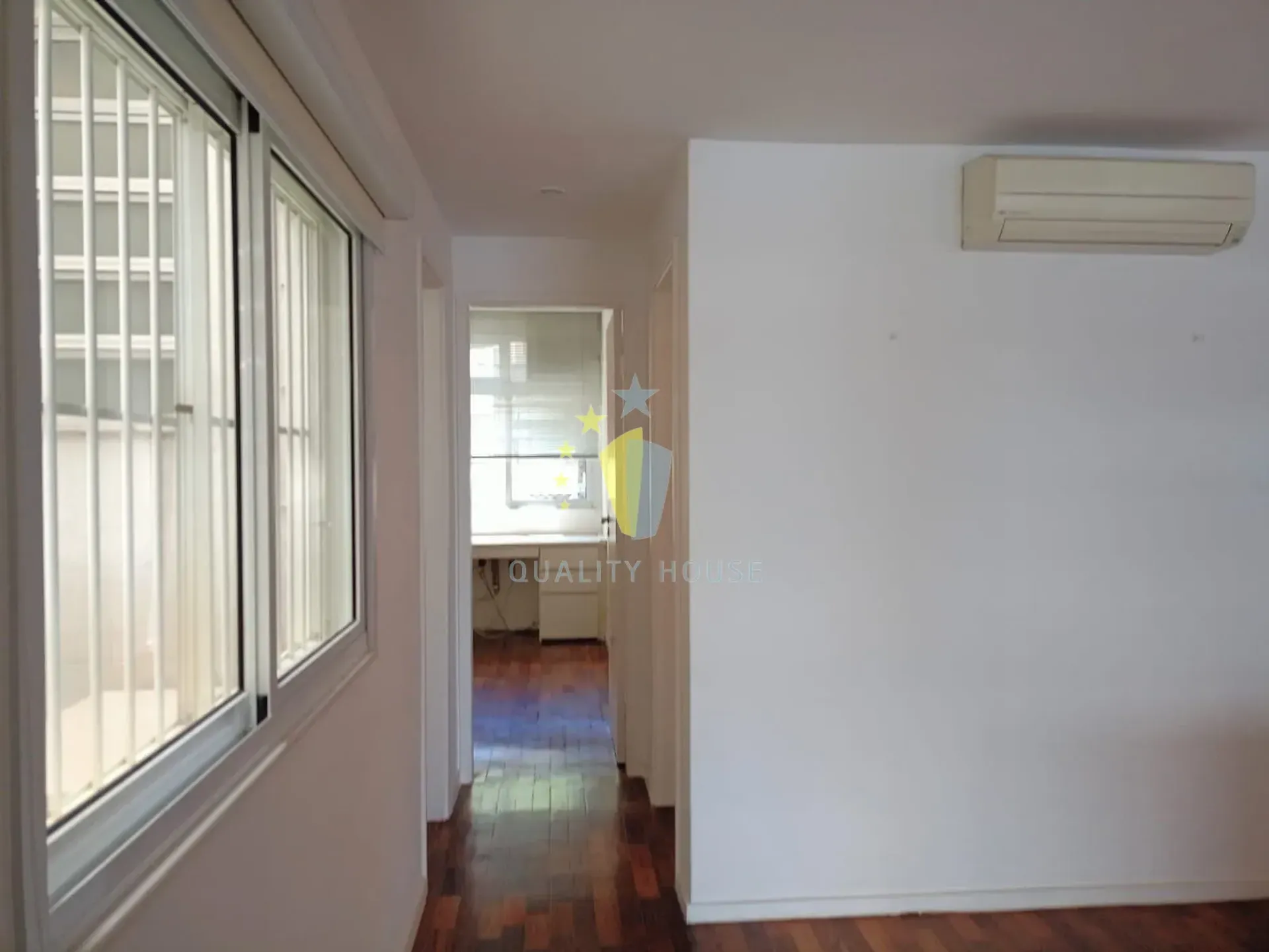 Water view in a 3-bedroom apartment, 110 m² — photo 32
