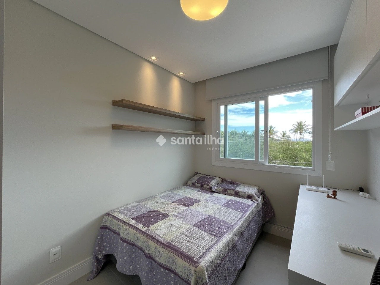 2-bedroom apartment with a washing machine in Florianópolis — photo 18
