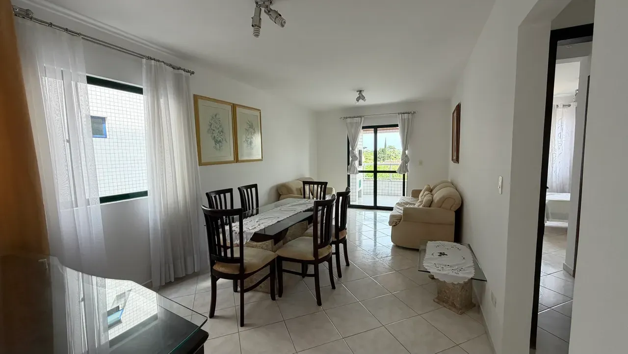 2-bedroom apartment with a washing machine in Curitiba — photo 2