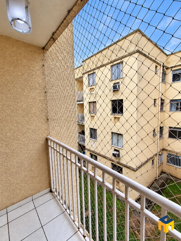 Apartamento de 2 quartos em condomínio com piscina — photo 9