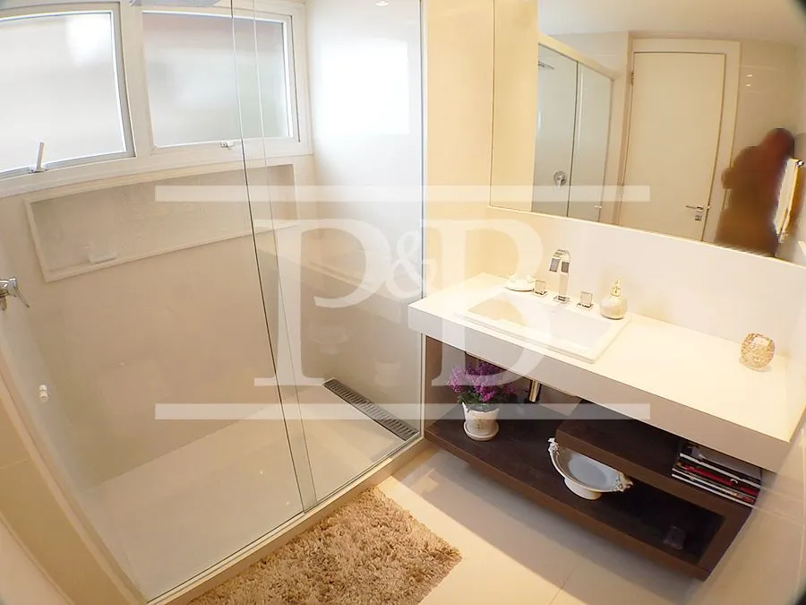 4-bedroom apartment with 319 m² and 4 parking spaces — photo 24