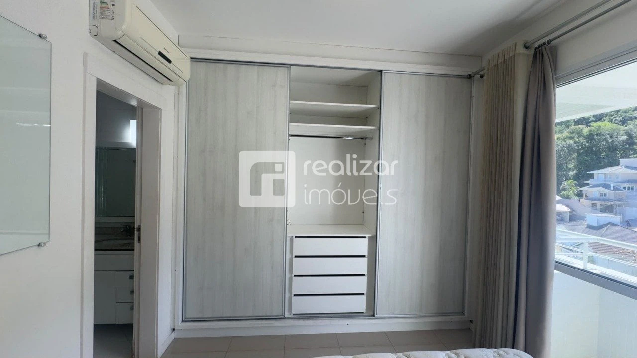 Apartamento amueblado de 56 m² con 1 dormitorio y balcón — photo 10