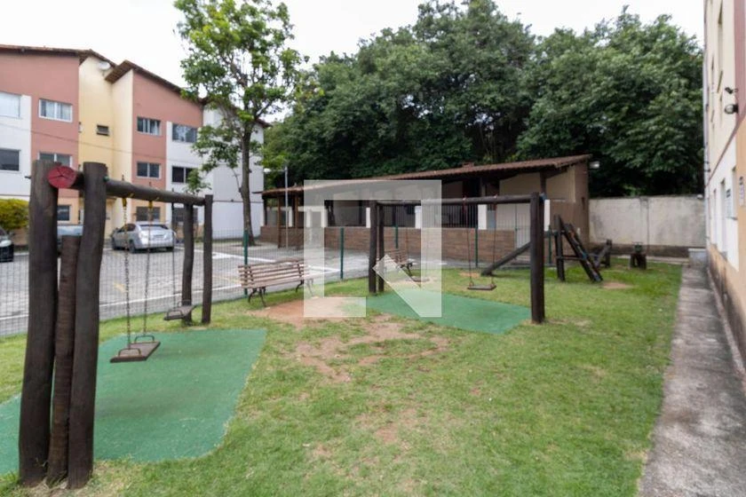2-bedroom apartment in a building with a gym — photo 6