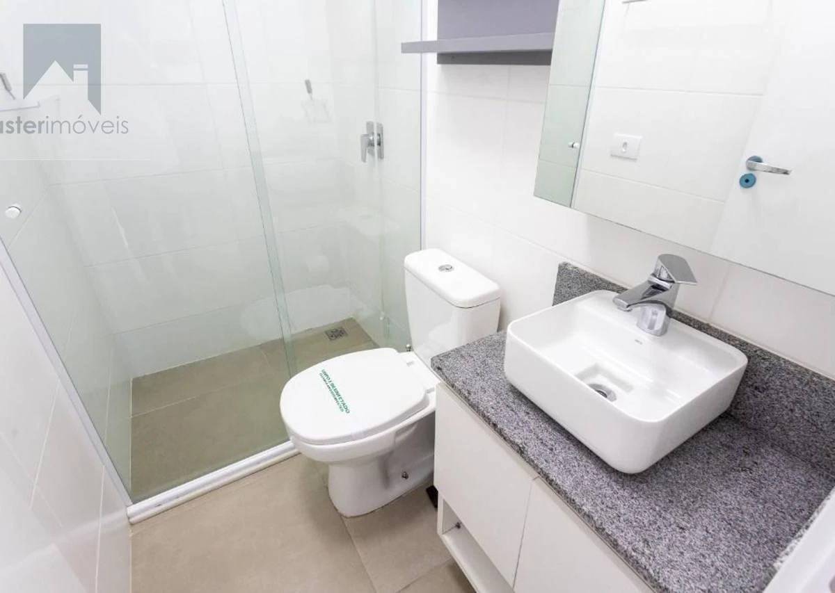 19 m² apartment with floor-to-ceiling windows and a dryer — photo 44