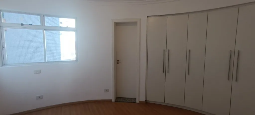 Apartamento de 118 m² com 2 quartos e cozinha separada — photo 11