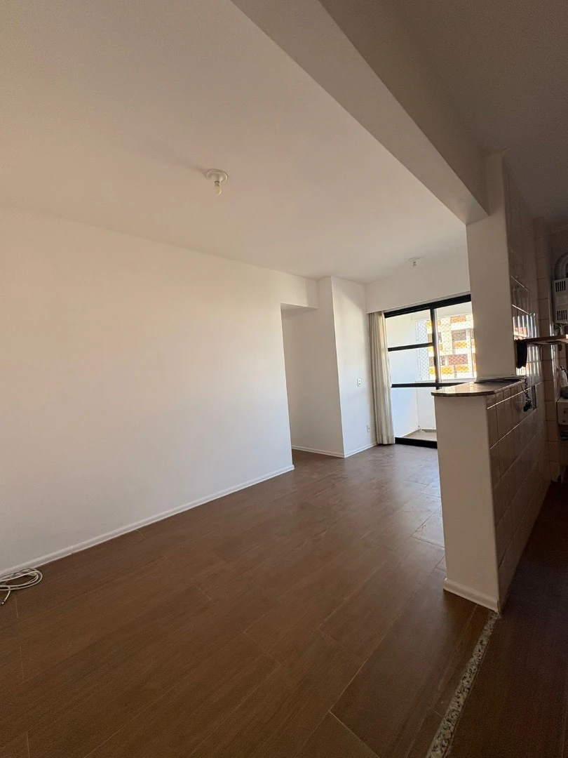 Apartamento de 3 quartos com 1 suíte e cozinha integrada — photo 2