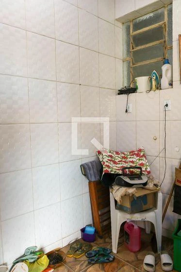 2-bedroom house with a bathtub — photo 20
