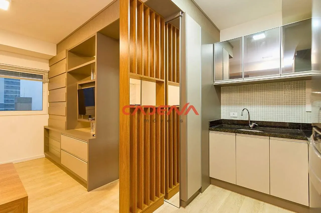 33 m² furnished studio with a real work desk — photo 16