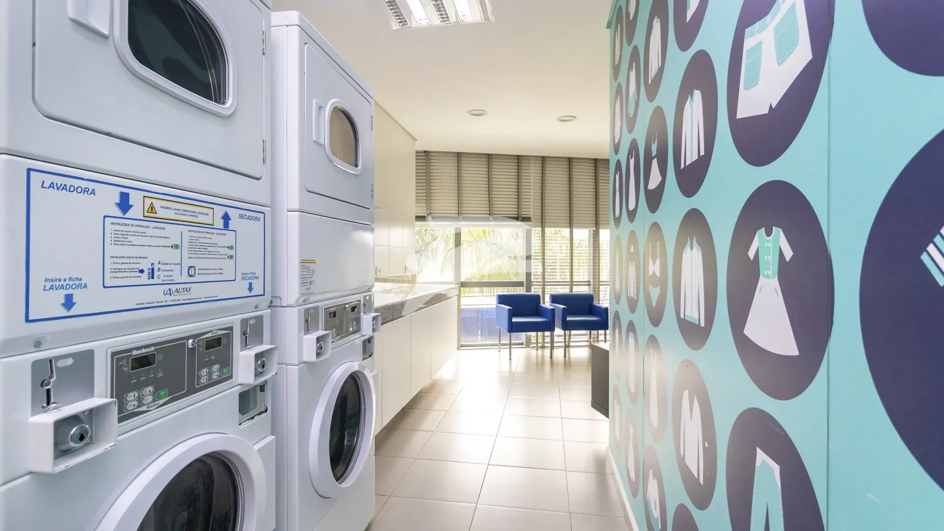 Apartamento amueblado de 1 dormitorio con balcón — photo 22