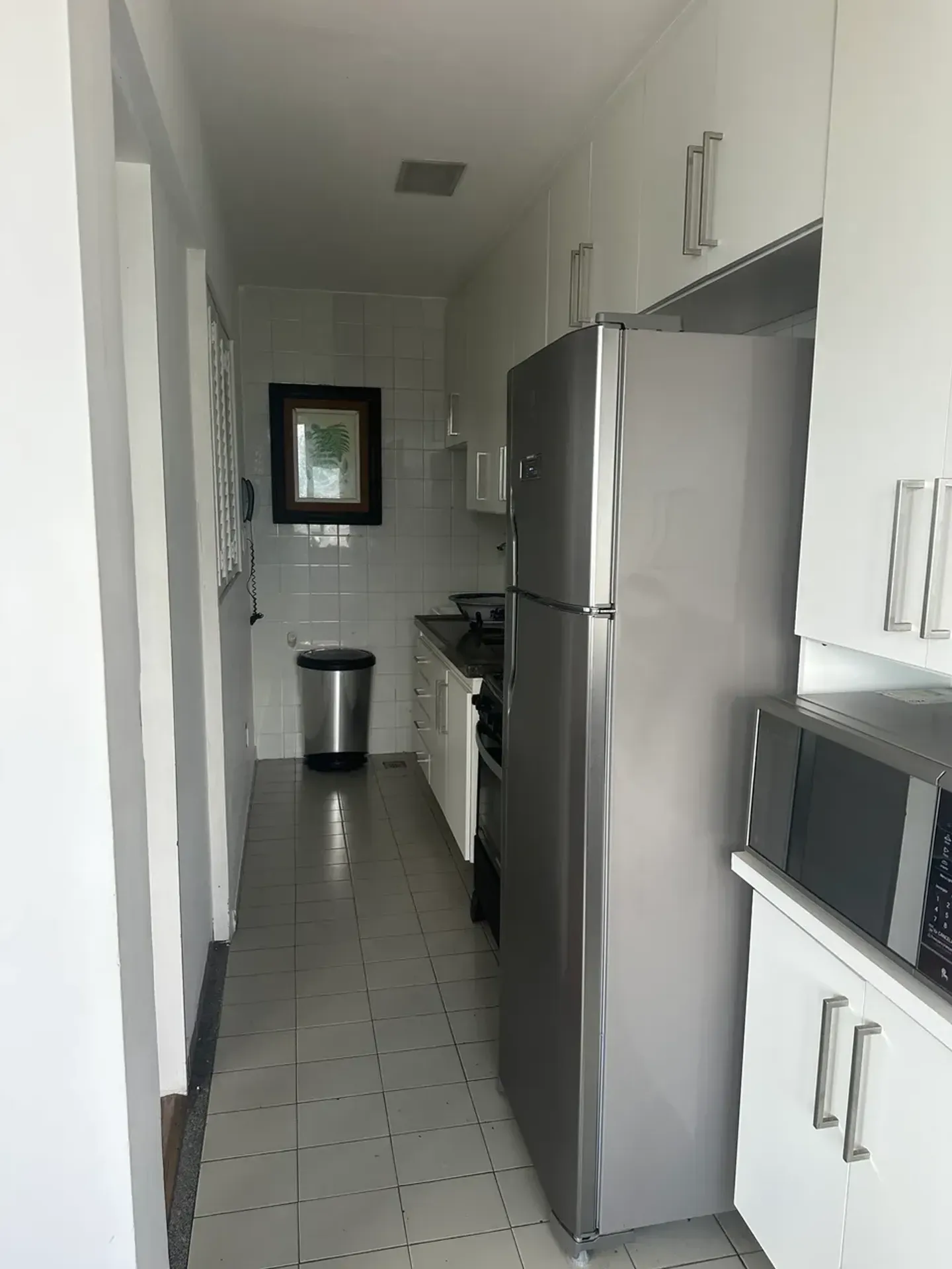 Furnished 1-bedroom apartment with 60 m² and parking — photo 36
