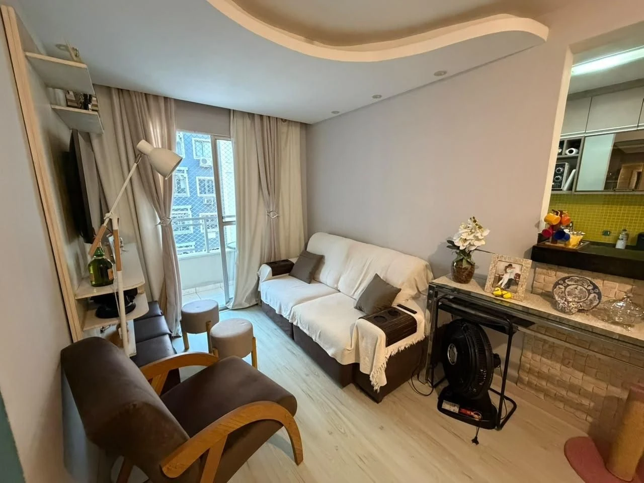 2-bedroom apartment with a washing machine — photo 9