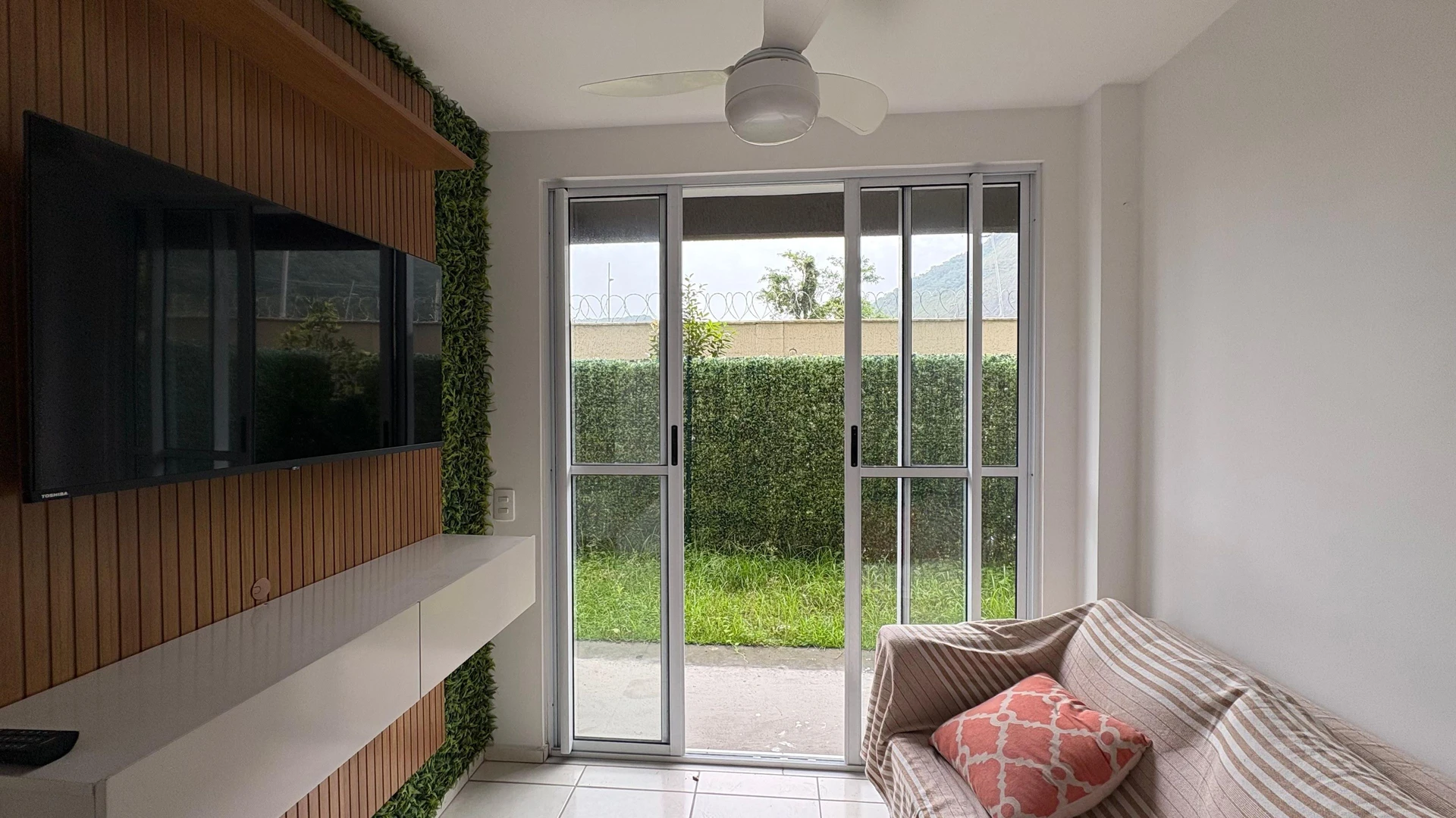 Vista a la montaña y 2 dormitorios: departamento de 75 m² — photo 20