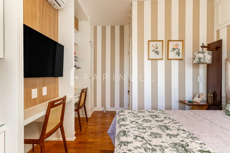 Furnished 3-bedroom apartment with water-view windows — photo 18