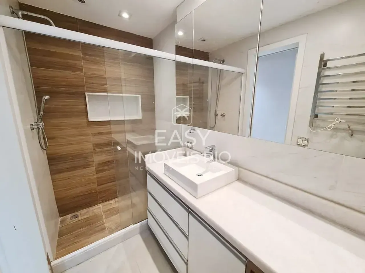 4-bedroom apartment with a separate gas kitchen — photo 17