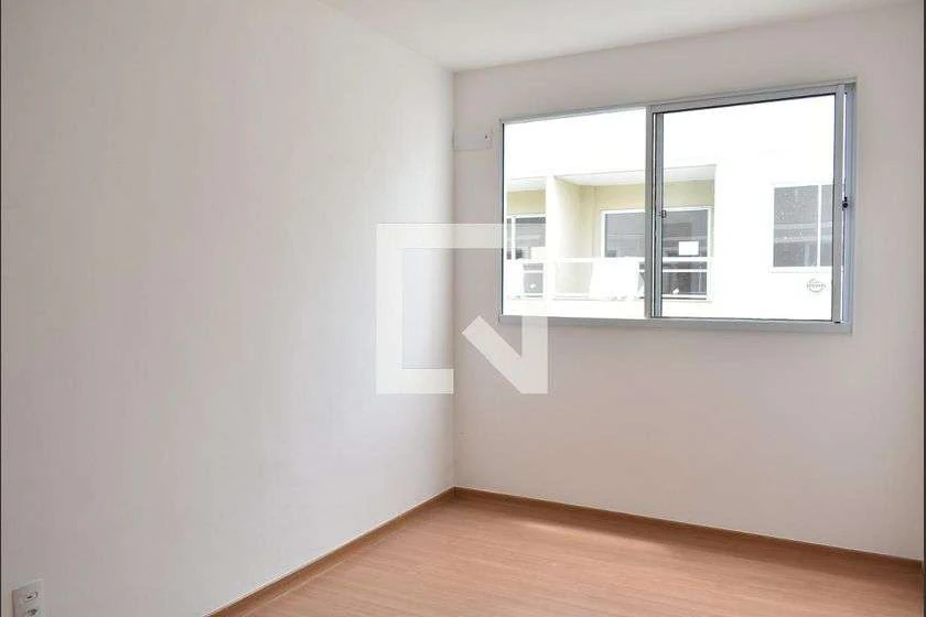 Apartamento de 2 dormitorios con balcón en el 5º piso — photo 7