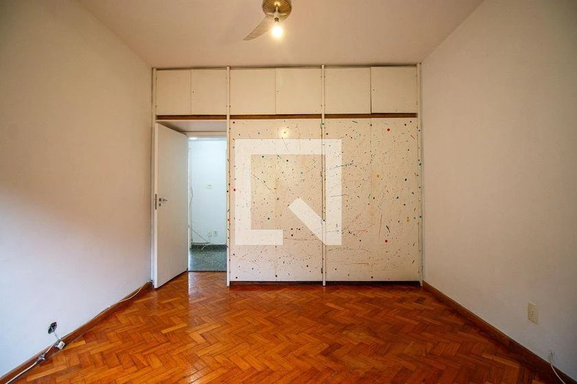 4-bedroom apartment 160 m² with 3 bathrooms — photo 19